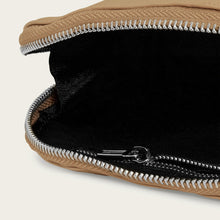 Ladda upp bild till gallerivisning, Liten sminkväska | Beige läder