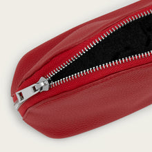 Ladda upp bild till gallerivisning, Liten sminkväska | Rött läder