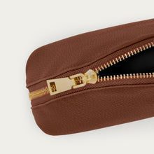 Ladda upp bild till gallerivisning, Liten sminkväska | Brunt läder