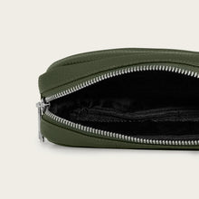 Ladda upp bild till gallerivisning, Necessär | Mörkgrönt läder