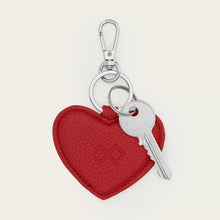 Ladda upp bild till gallerivisning, Nyckelring Heart | Rött läder