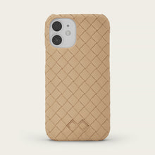 Ladda upp bild till gallerivisning, iPhone mobilskal | Ljusbeige flätat läder